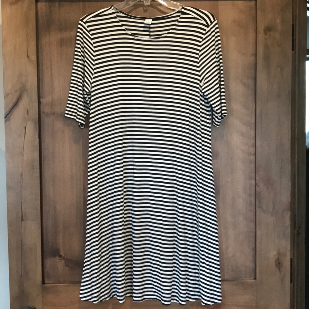 Flowy Knee Length Dress